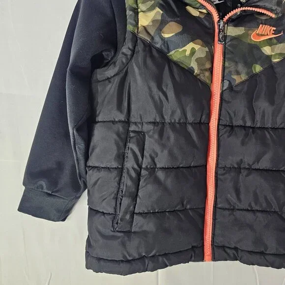 Nike Puffer Jacket Youth Small 4-5 Black Green Camouflage Kids Hoodie Vest Coat - Picture 6 of 10